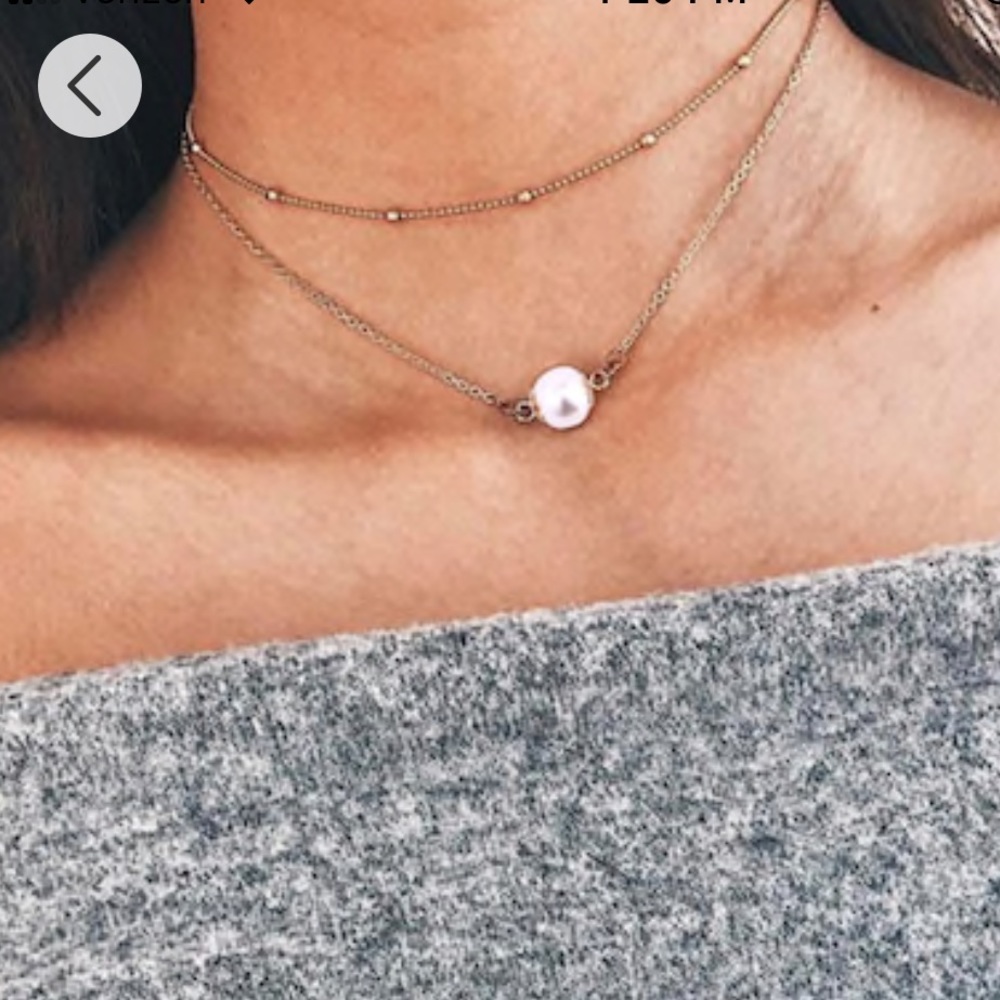 Pearl necklace with choker
